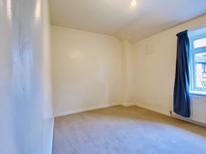 Bedroom- click for photo gallery